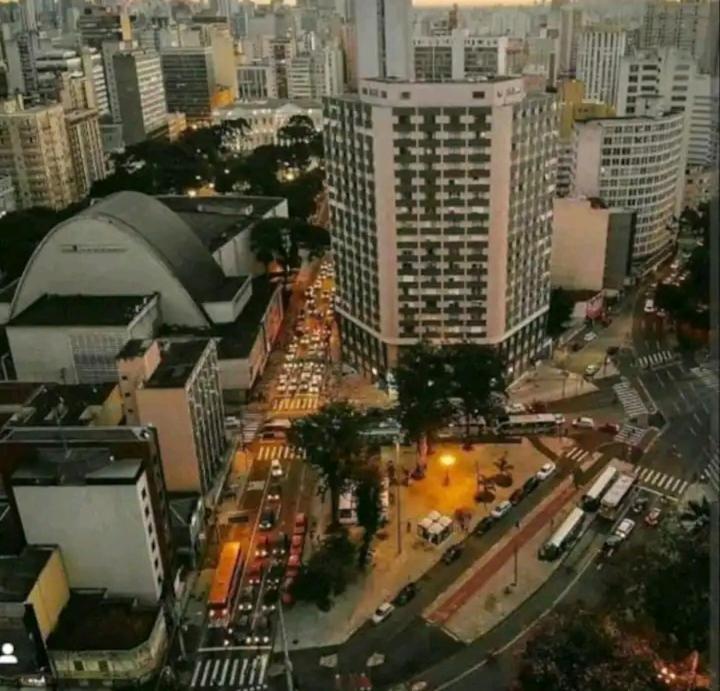 Apart Luxo No Centro Com Hidromassagem Apartment Curitiba Exterior foto
